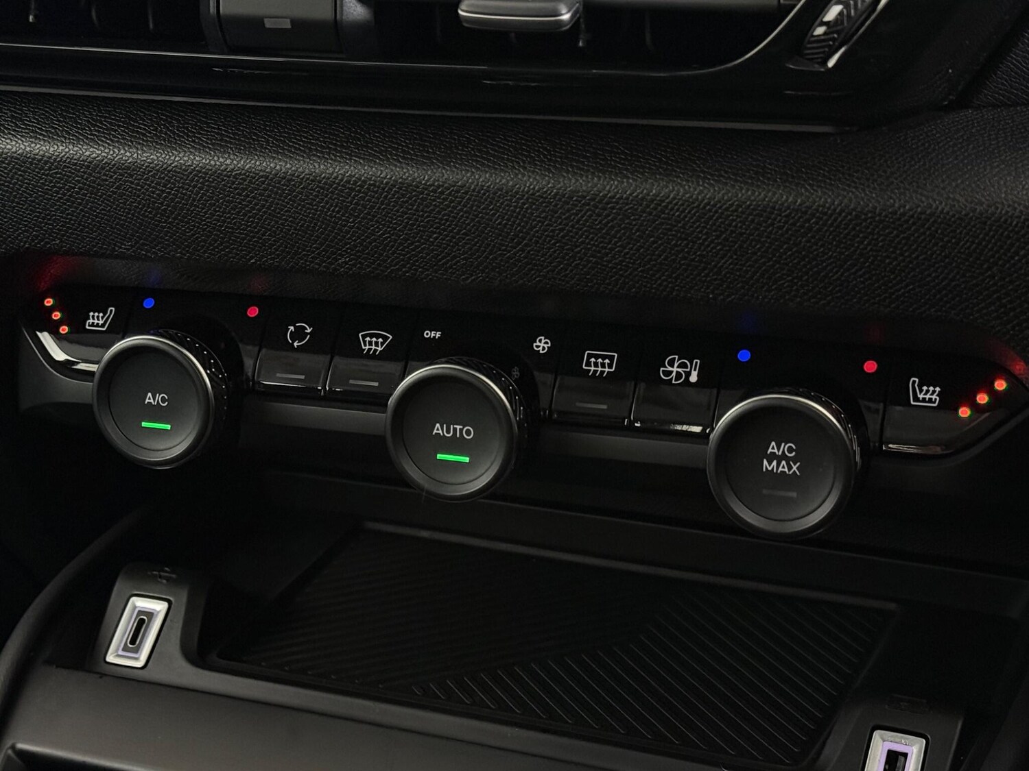 Used Citroen C4 2023 for sale - 77587462: Photo 20