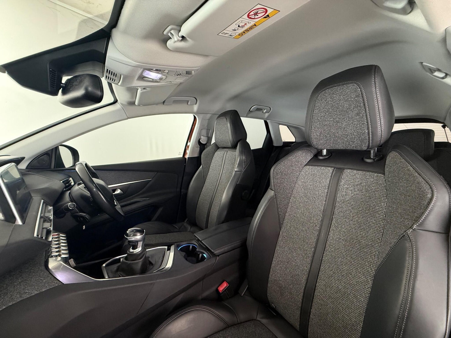 Used Peugeot 3008 2018 for sale - 77216659: Photo 13