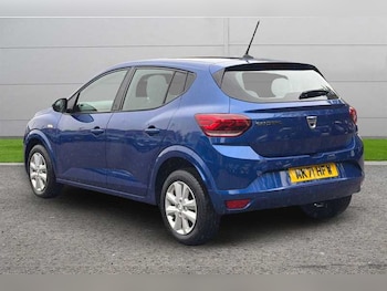 Used Dacia Sandero 2021 for sale - 76191299: Photo