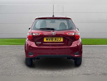 Used Toyota Yaris 2018 for sale - 78978054: Photo
