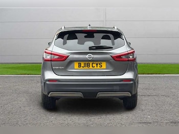 Used Nissan Qashqai 2018 for sale - 76705927: Photo