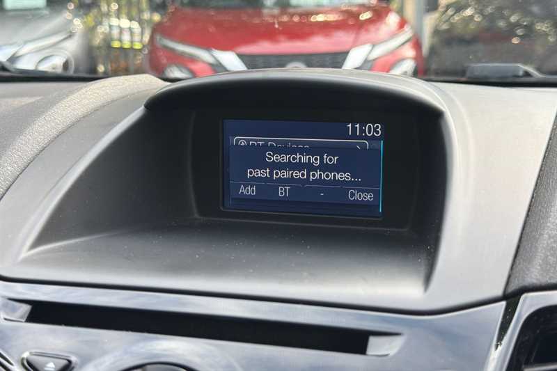 Used Ford Fiesta 2015 for sale - 76552626: Photo 10