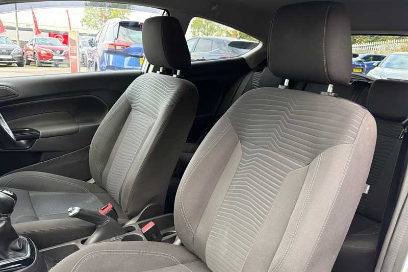 Used Ford Fiesta 2015 for sale - 76552626: Photo 11