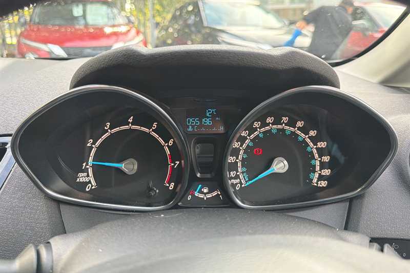 Used Ford Fiesta 2015 for sale - 76552626: Photo 15