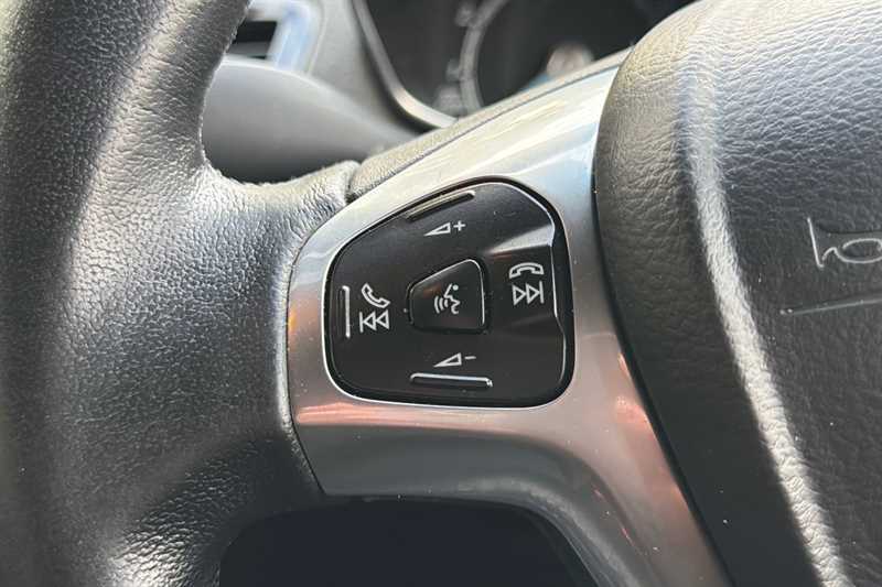 Used Ford Fiesta 2015 for sale - 76552626: Photo 17