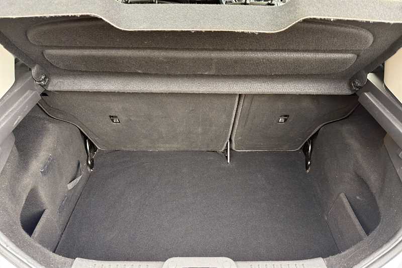 Used Ford Fiesta 2015 for sale - 76552626: Photo 21