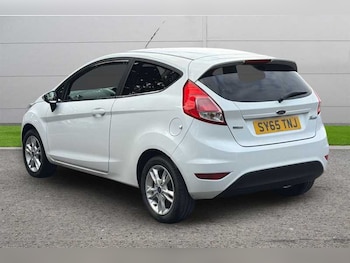 Used Ford Fiesta 2015 for sale - 76552626: Photo