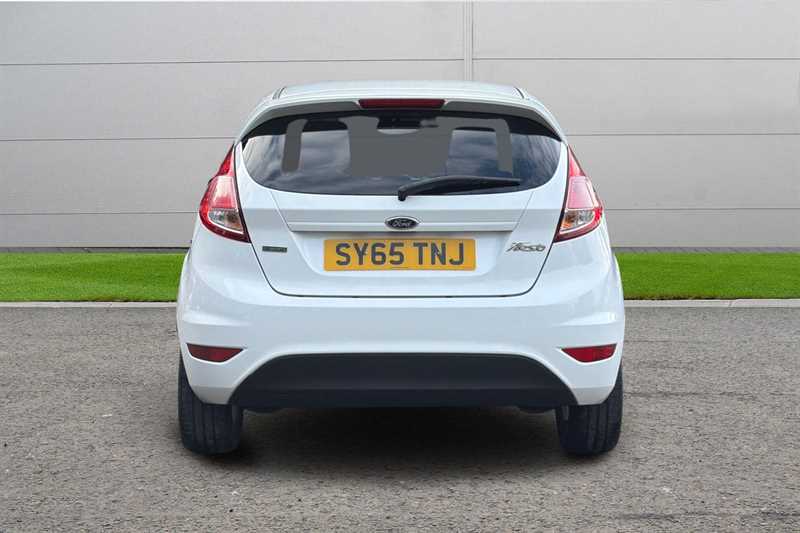 Used Ford Fiesta 2015 for sale - 76552626: Photo 4