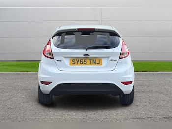 Used Ford Fiesta 2015 for sale - 76552626: Photo