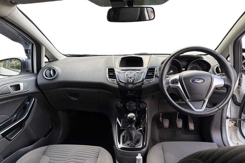 Used Ford Fiesta 2015 for sale - 76552626: Photo 9