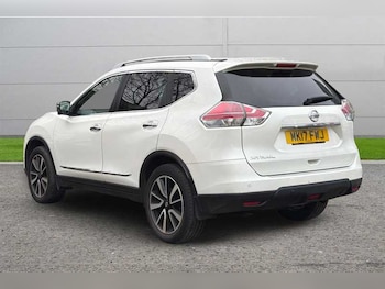 Used Nissan X-Trail 2017 for sale - 77373184: Photo