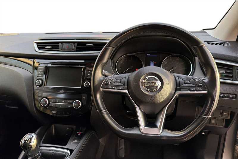 Used Nissan Qashqai for sale - 77576592: Photo 16