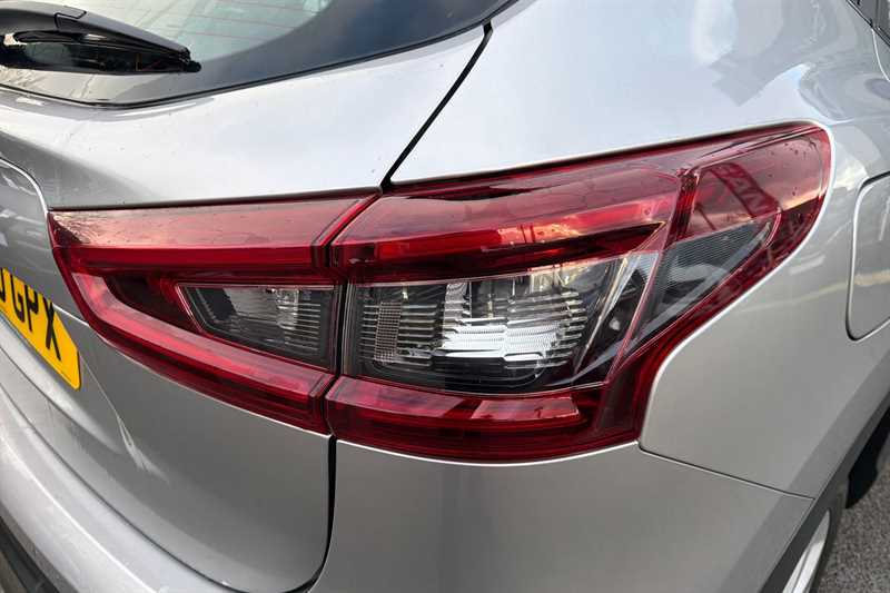 Used Nissan Qashqai for sale - 77576592: Photo 25