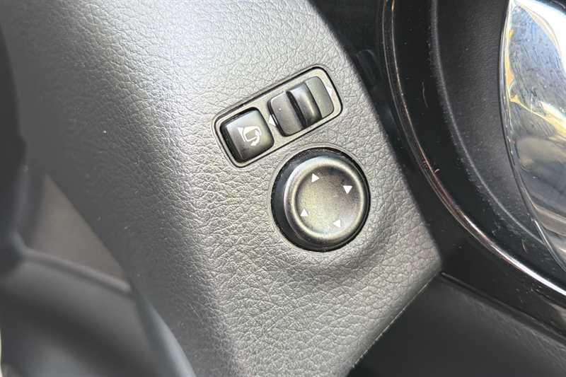 Used Nissan Qashqai for sale - 77576592: Photo 29