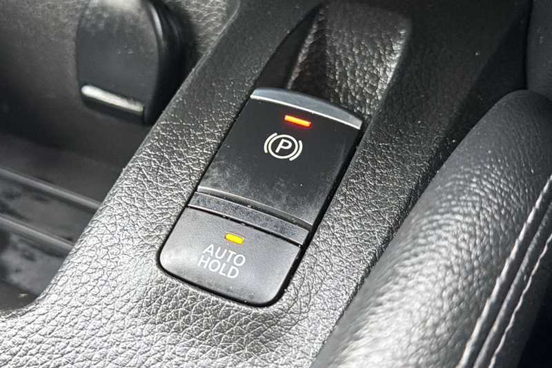 Used Nissan Qashqai for sale - 77576592: Photo 34