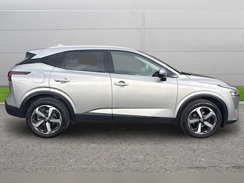 Used Nissan Qashqai 2022 for sale - 76318769: Photo