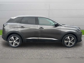 Used Peugeot 3008 2022 for sale - 77307853: Photo