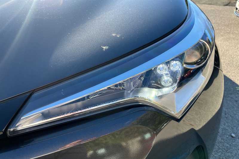 Used Toyota C-HR 2018 for sale - 75860330: Photo 13