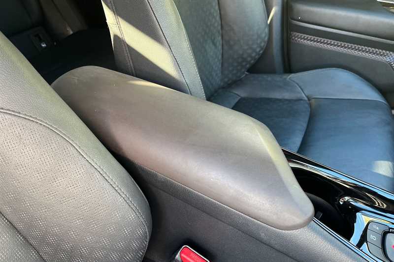 Used Toyota C-HR 2018 for sale - 75860330: Photo 31
