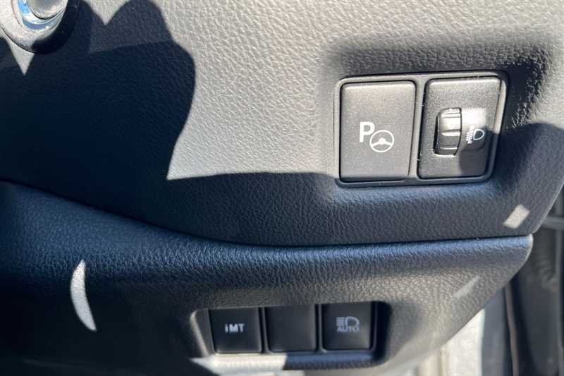 Used Toyota C-HR 2018 for sale - 75860330: Photo 44