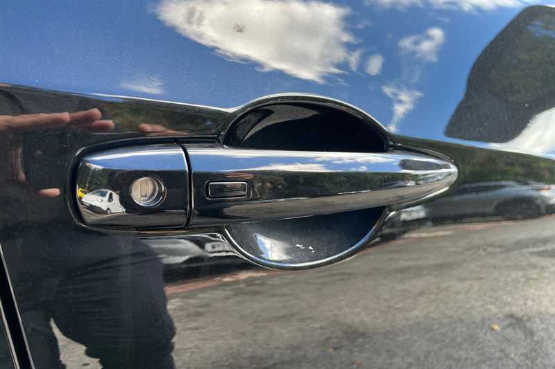 Used Nissan Juke 2023 for sale - 75980203: Photo 24