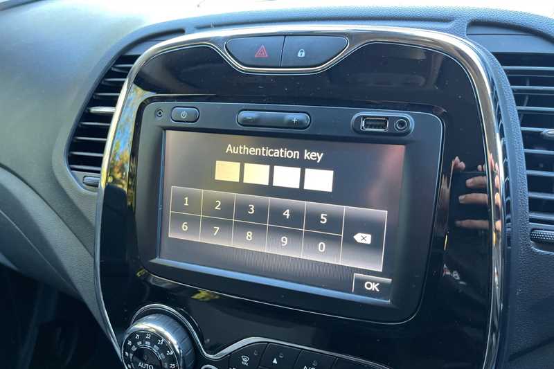 Used Renault Captur 2016 for sale - 76003786: Photo 11