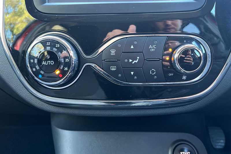 Used Renault Captur 2016 for sale - 76003786: Photo 12