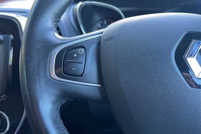 Used Renault Captur 2016 for sale - 76003786: Photo 16