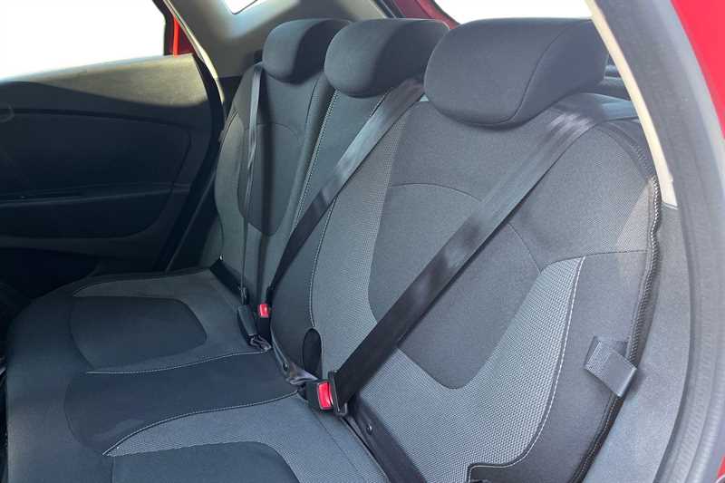 Used Renault Captur 2016 for sale - 76003786: Photo 19