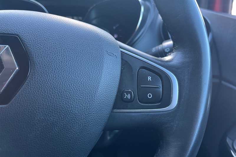 Used Renault Captur 2016 for sale - 76003786: Photo 27
