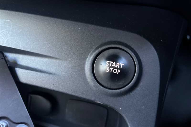 Used Renault Captur 2016 for sale - 76003786: Photo 28