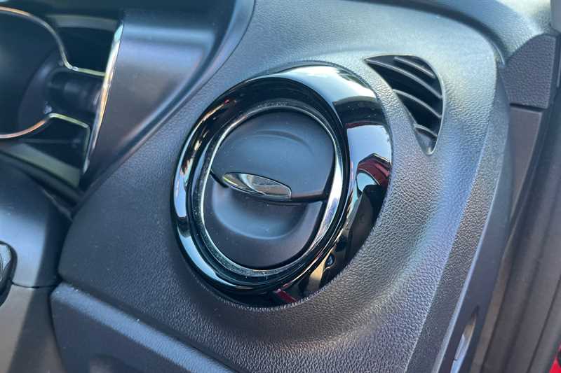 Used Renault Captur 2016 for sale - 76003786: Photo 36