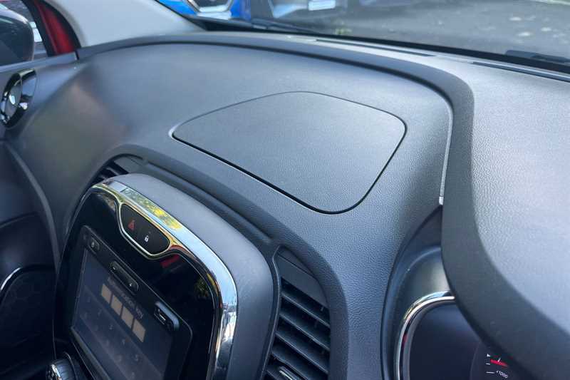 Used Renault Captur 2016 for sale - 76003786: Photo 37