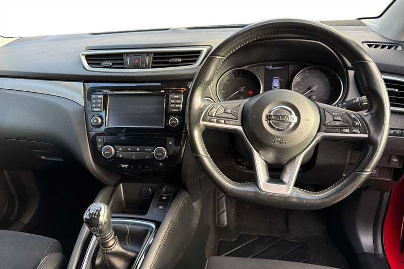 Used Nissan Qashqai 2017 for sale - 77043168: Photo 16