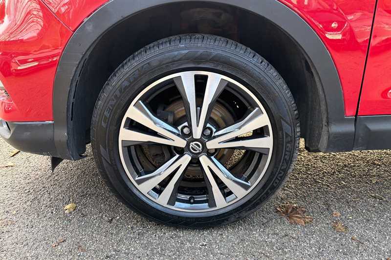 Used Nissan Qashqai 2017 for sale - 77043168: Photo 6