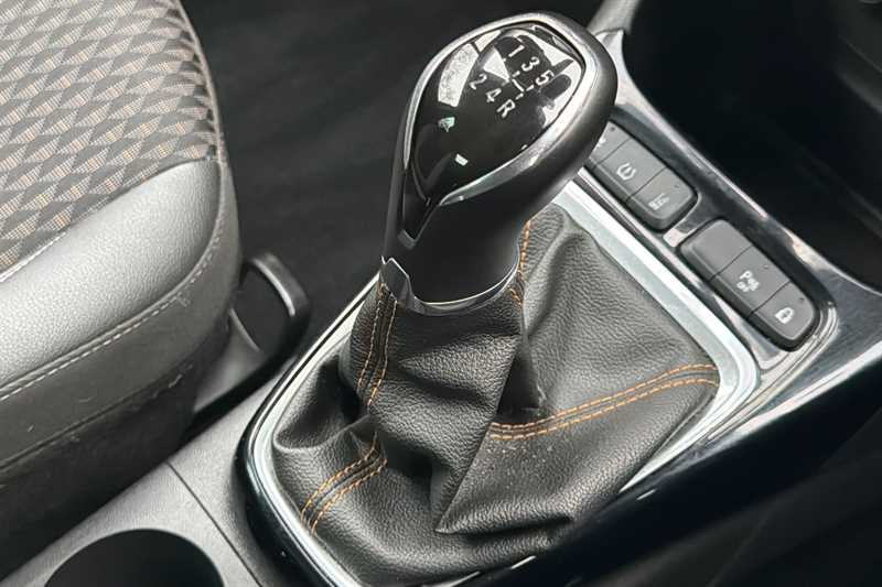 Used Vauxhall Crossland 2019 for sale - 77239643: Photo 31