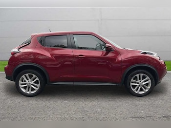 Used Nissan Juke 2015 for sale - 76390237: Photo
