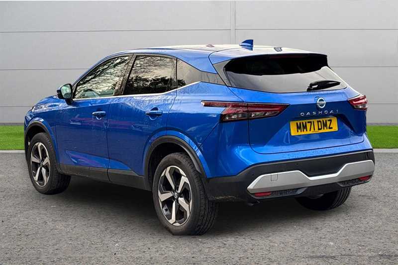 Used Nissan Qashqai 2021 for sale - 76705739: Photo 2