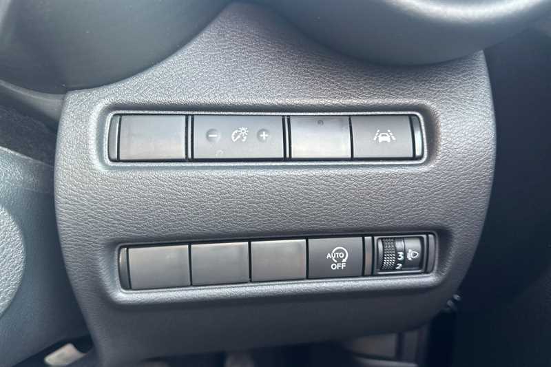 Used Nissan Juke 2023 for sale - 76124922: Photo 31