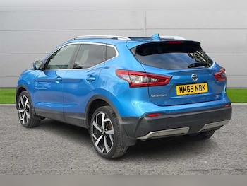 Used Nissan Qashqai 2019 for sale - 76297749: Photo 2