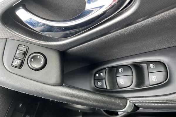 Used Nissan Qashqai 2019 for sale - 75734986: Photo 19