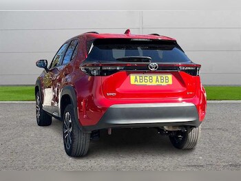 Used Toyota Yaris Cross 2024 for sale - 77911484: Photo