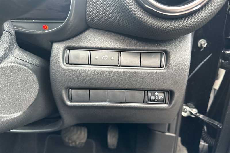 Used Nissan Juke 2024 for sale - 76125103: Photo 29