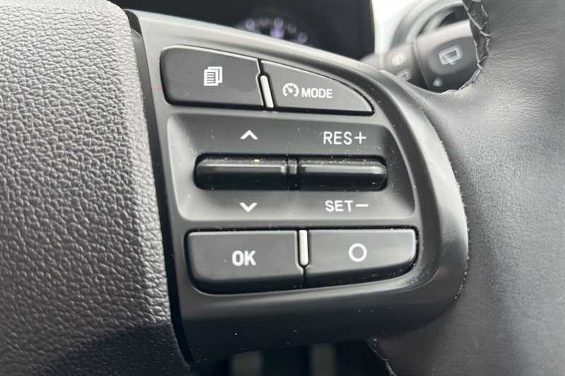 Used Hyundai i10 2022 for sale - 76124981: Photo 35