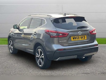 Used Nissan Qashqai 2018 for sale - 77911486: Photo