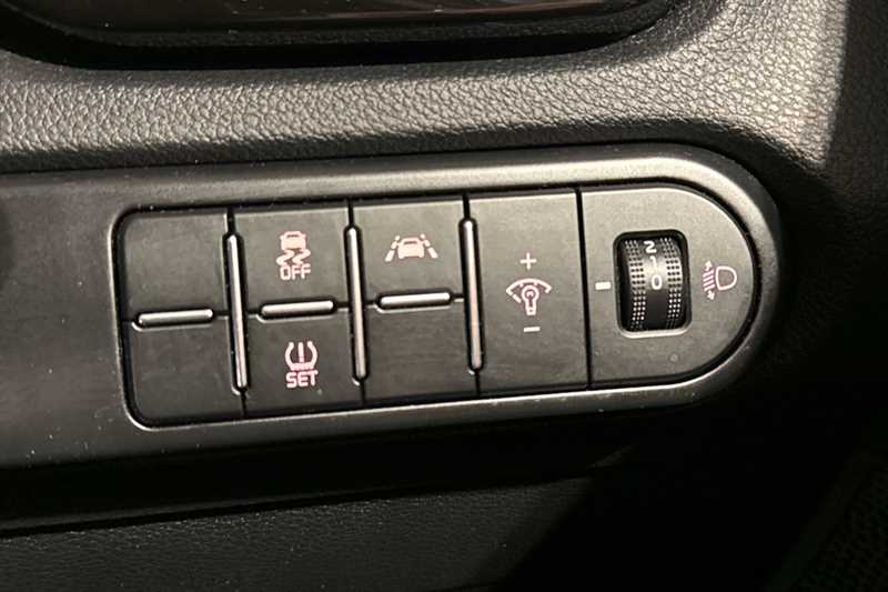 Used Kia XCeed 2020 for sale - 76745599: Photo 29