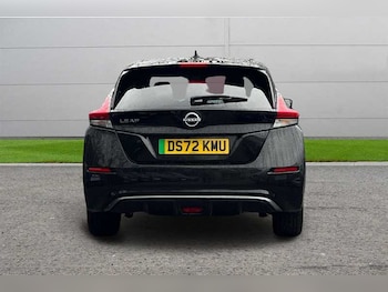 Used Nissan Leaf 2022 for sale - 77983496: Photo