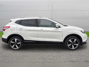Used Nissan Qashqai undefined for sale - 76390233: Photo