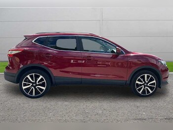 Used Nissan Qashqai 2017 for sale - 78603632: Photo