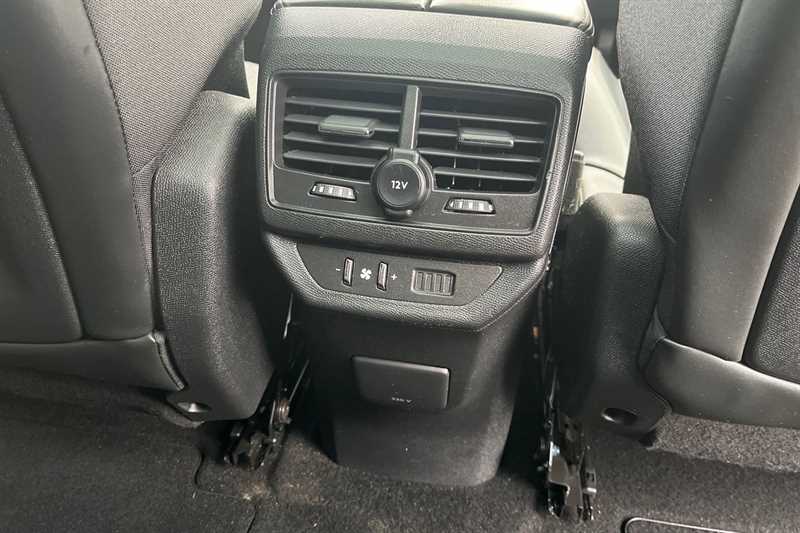 Used Peugeot 5008 2020 for sale - 77239641: Photo 35